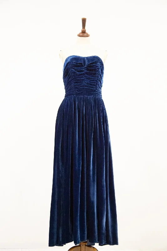 Vintage 1940s Blue Velvet Gown