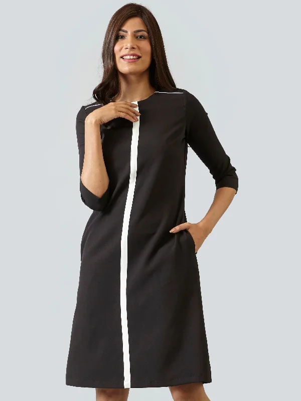 Round Neck Colour Block Shift Dress - Black