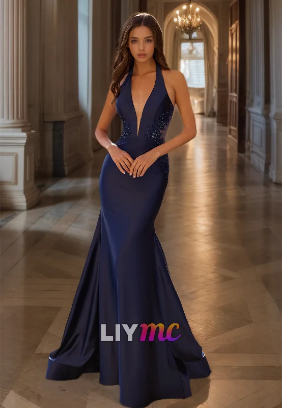 Low V-Neck Sleeveless Appliques Sleek Mermaid Prom Dress