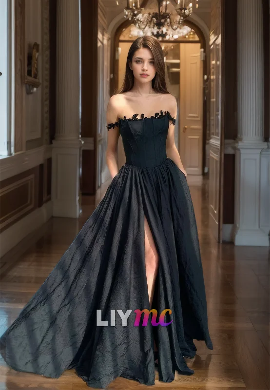 Off-Shoulder Sleeveless Pleated A-Line Prom Dress